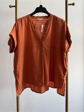 Madewell Textured V-Neck Tunic in Rust Orange
